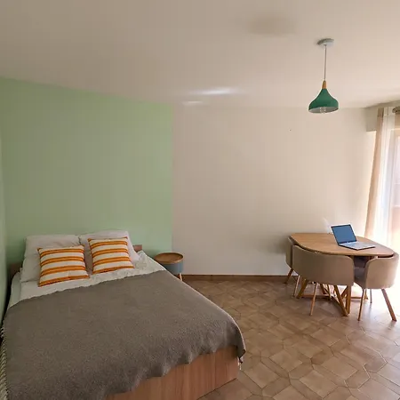 In Near Sea And Centre Appartement *