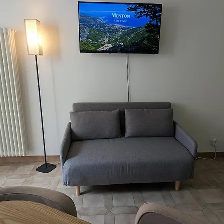 Apartamento In Near Sea And Centre *