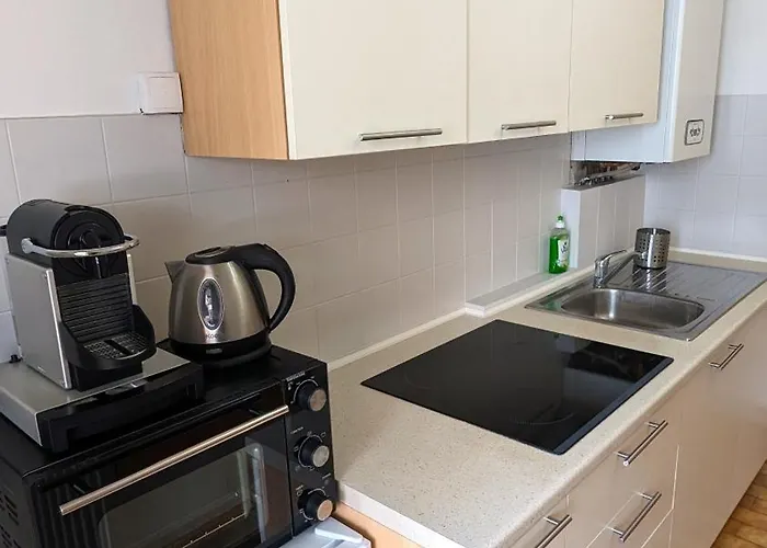 In Near Sea And Centre Apartment